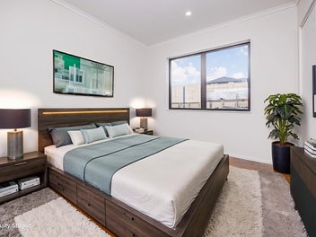 Brand New Smart Home with Dual Kitchens!