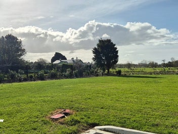 Live a Good Life in Waipu – escape the city!