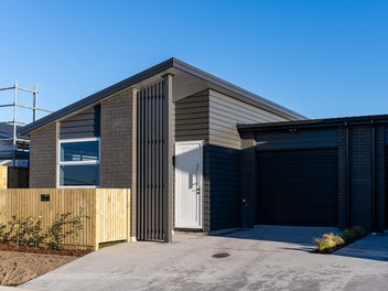 Move in ready - Your next home awaits !