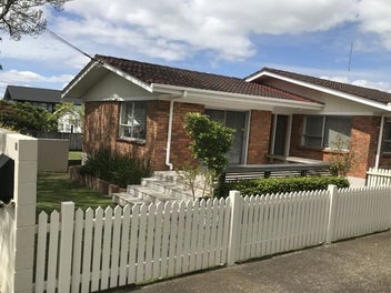 Image 1 of 9