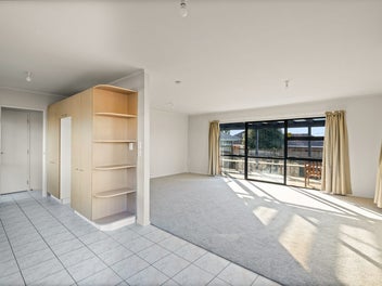 Your Blockhouse Bay Dream - Must Go!