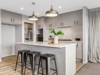 Show Home Quality - AUCTION