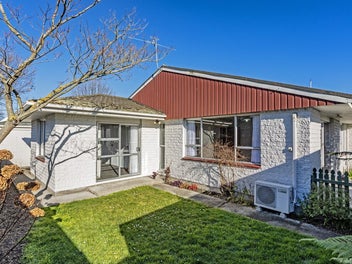 A Champion Start - 3 bedrooms plus Garage!