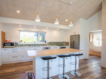 Architecturally designed eco ‘Superhome’