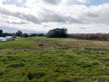 Unlock the value - 5.67ha in town