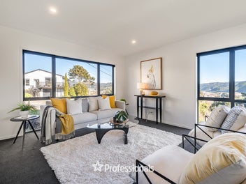 FRESH, MODERN & MOVE IN READY