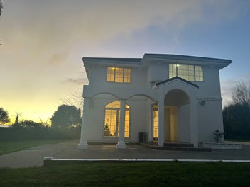 Image 1 of 33