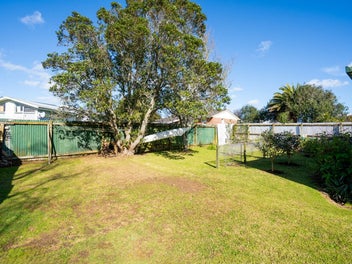 Great Investment opportunity or DIY Project!