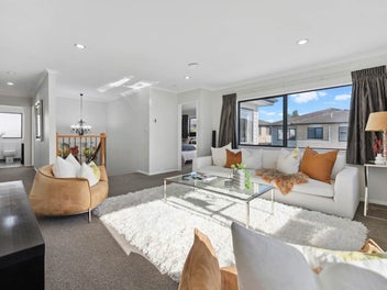 URGENT NOW PRE AUCTION - SELLING 12PM ON 7/8/2025