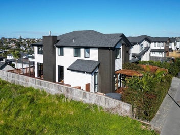 Architectural Elegance Meets Coastal Luxury