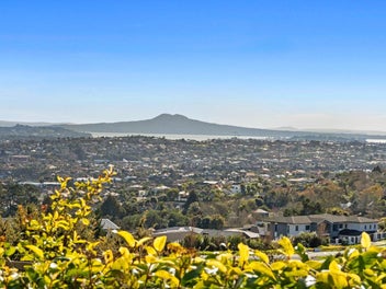 Your Private Hilltop Haven with Sea View