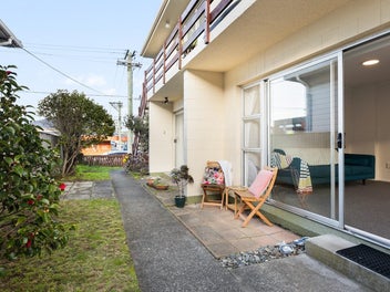 Affordable Living in Lyall Bay