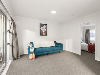 Affordable Living in Lyall Bay