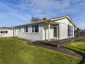 TWO HOMES, ONE TITLE!