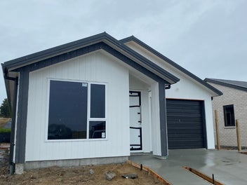 Modern Living in the Heart of Waipiko Landing