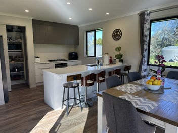 Near New Country Retreat