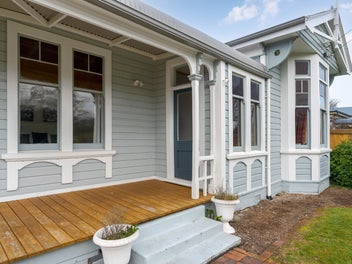 The Quintessential Greytown Villa