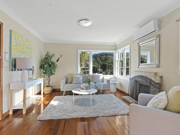 SUNNY, HANDY FIRST-HOME GEM