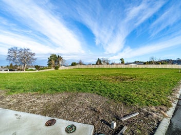 654m&#xb2; of Your Future Starts Here