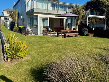 Image 1 of 11