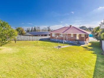 STUNNING RENOVATION - A MUST TO SEE