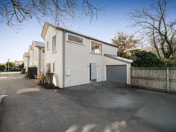 Smart Living in Cashmere High School School Zone