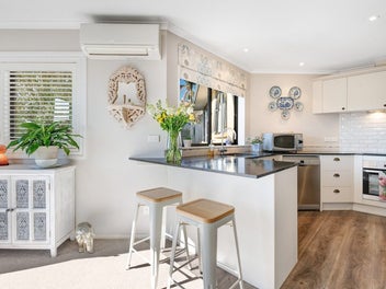 Hot Property - Privacy and Prime Location