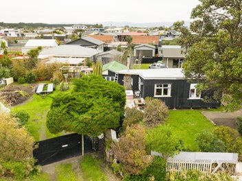 Sale by court order - Foxton Beach bach