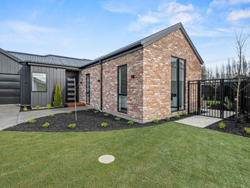 Stunning New Build Near Styx Mill