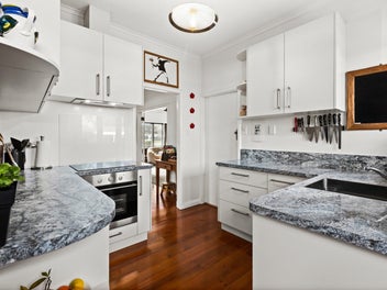 From timber floors to sunlit rooms
