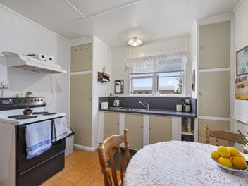 The perfect start or smart investment opportunity!
