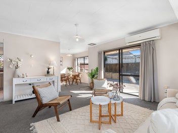 Easy living in a quiet, private setting