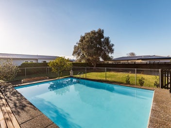 Rear section with pool