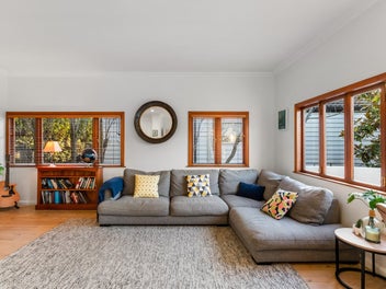 Amazing value: Freestanding 1940’s cottage