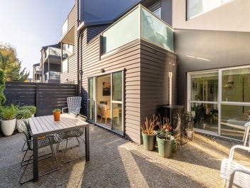 Ground-Floor Living Inner-City Ease with Carpark