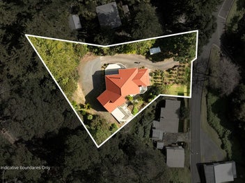 Private Bush Retreat, Minutes from Town