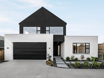 Waterside Elegance