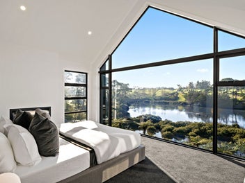 Riverhead Waterfront Lifestyle