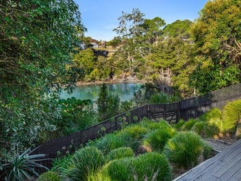 Exclusive waterfront retreat - sale required!