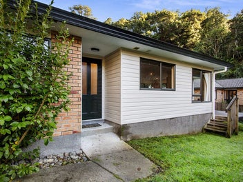 Charming Family Home!