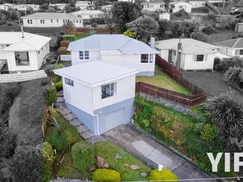 Family Home + Huge Studio? YIP!