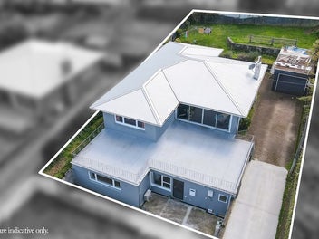 Ideal Investment or Spacious Home
