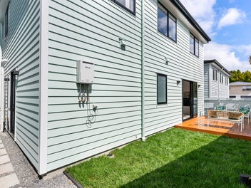 Brand New+Standalone|4 Beds|Double Westlake Zone