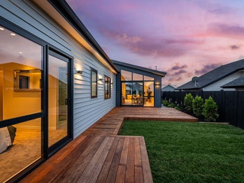 Amazing One-Level Milldale Gem