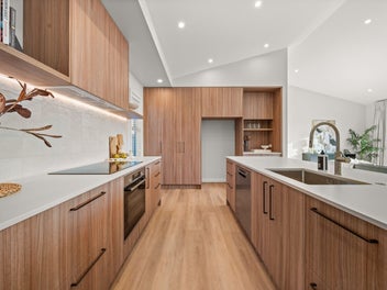 Brand New in Cashmere Oaks! BEO $1,175,000