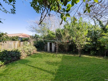 Opportunity on Hillsborough’s Golden Ridge