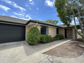 Image 1 of 20