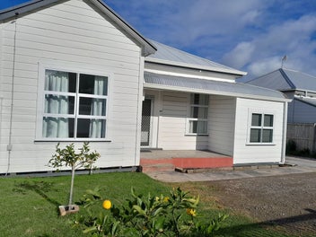 Image 1 of 11