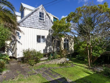 Image 1 of 10