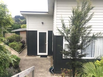 Image 1 of 10